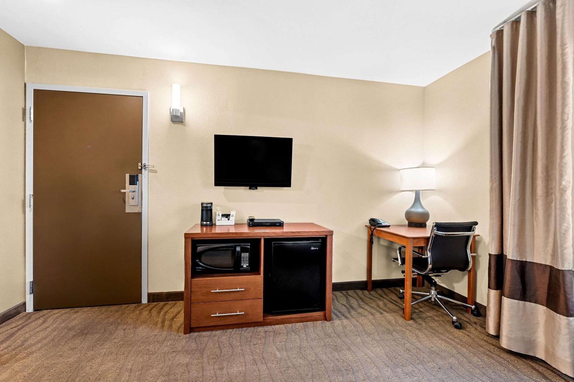 Comfort Inn Modesto Zewnętrze zdjęcie