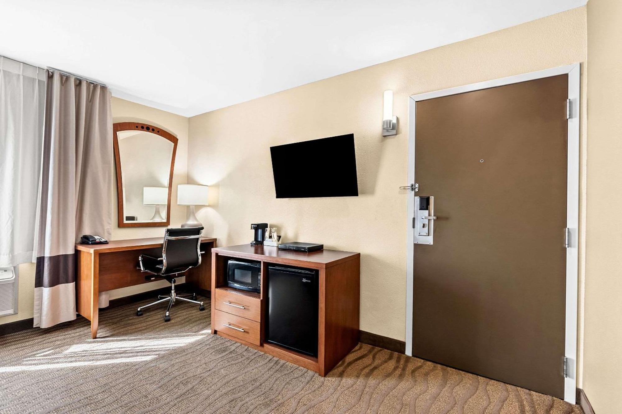 Comfort Inn Modesto Zewnętrze zdjęcie